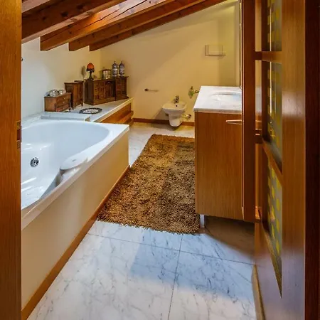 La Casa Colorata - Large Flat - Desenzano Del Garda Apartment
