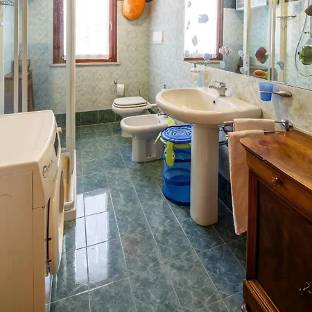 La Casa Colorata - Large Flat - Desenzano Del Garda Desenzano del Garda